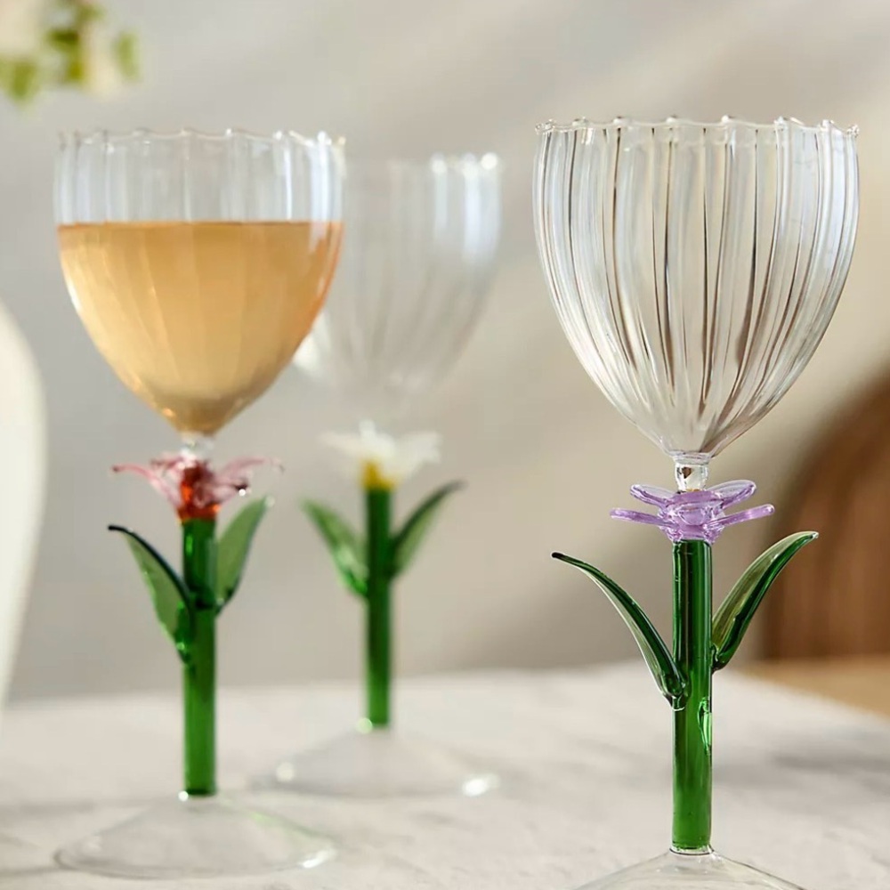 NWT/NIB Anthropologie Terrain Floral Stem Wine Glass in White